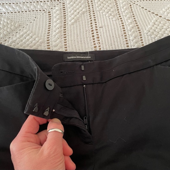 Express Size 0 Editor Fit Black Khaki Dress Pants - Picture 7 of 7
